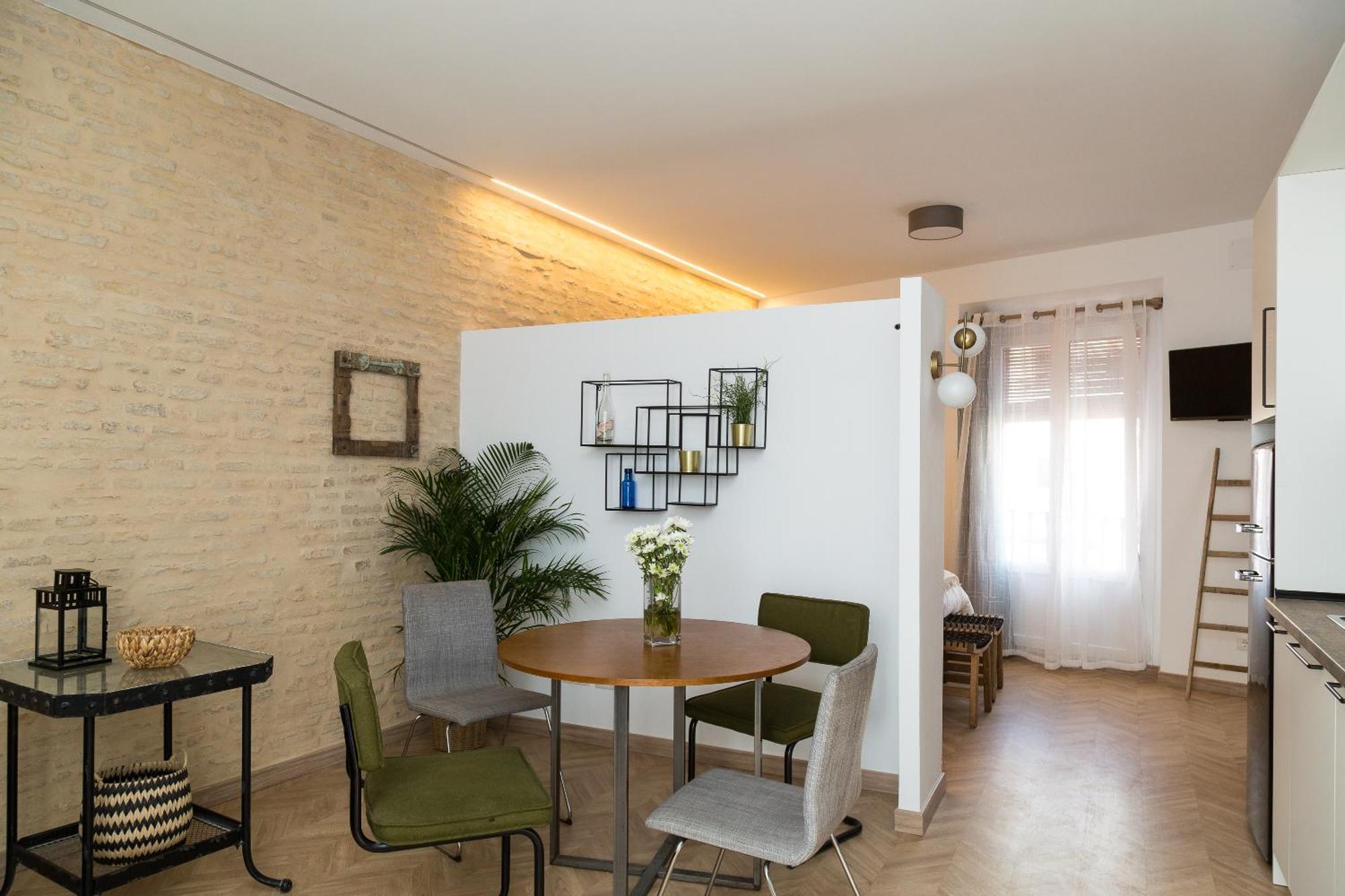 Center Fully Eqquiped Opcional Breakfast Appartement